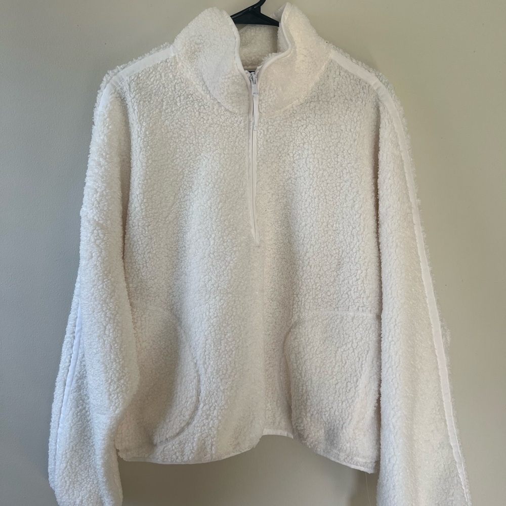 Old Navy Women's Off-White Teddy Pullover